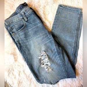 Express Girlfriend Midrise jeans